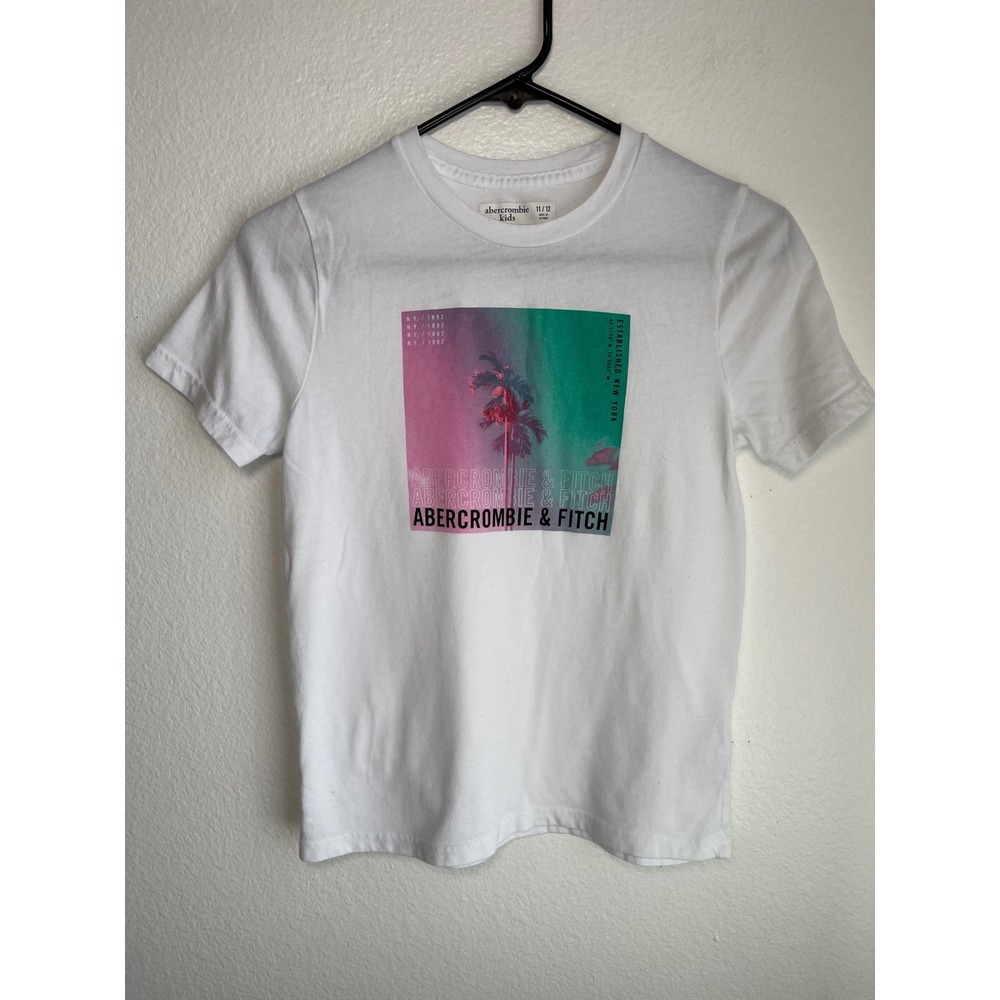 Abercrombie Kids White Graphic Tee Palm Tree Shirt Size 11/12 Short Sleeve